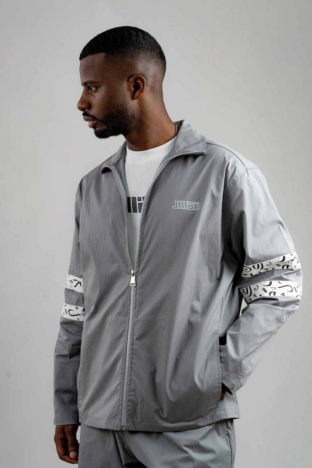 MQRAAAR Arabic Taskheel Tracksuit Jacket|1408