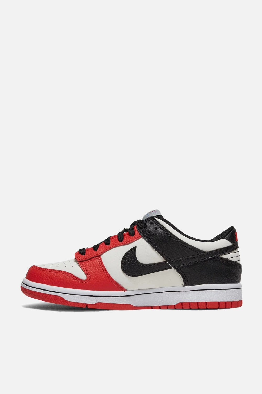 YouBetterFly Nike Dunk Low EMB NBA 75th Anniversary Chicago GS DM / 4.5 Y|826